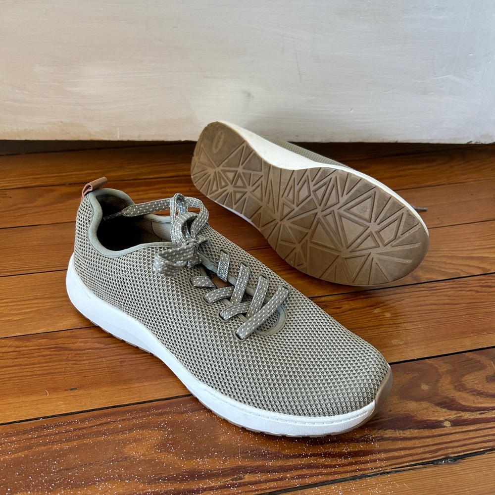 Dr. Scholl's Sage Green Athletic Shoes